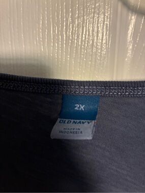Old Navy Short Sleeve Tee in Dark Navy